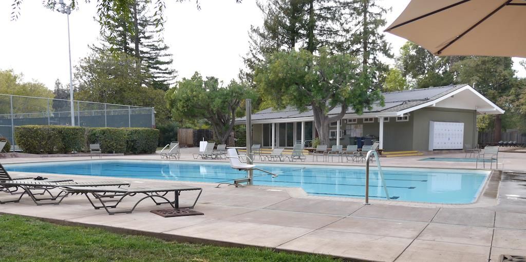 Exterior, Pool, Solar Panels