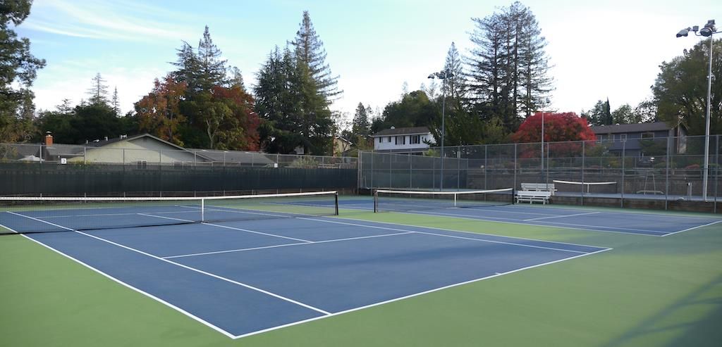 Exterior, Tennis Courts