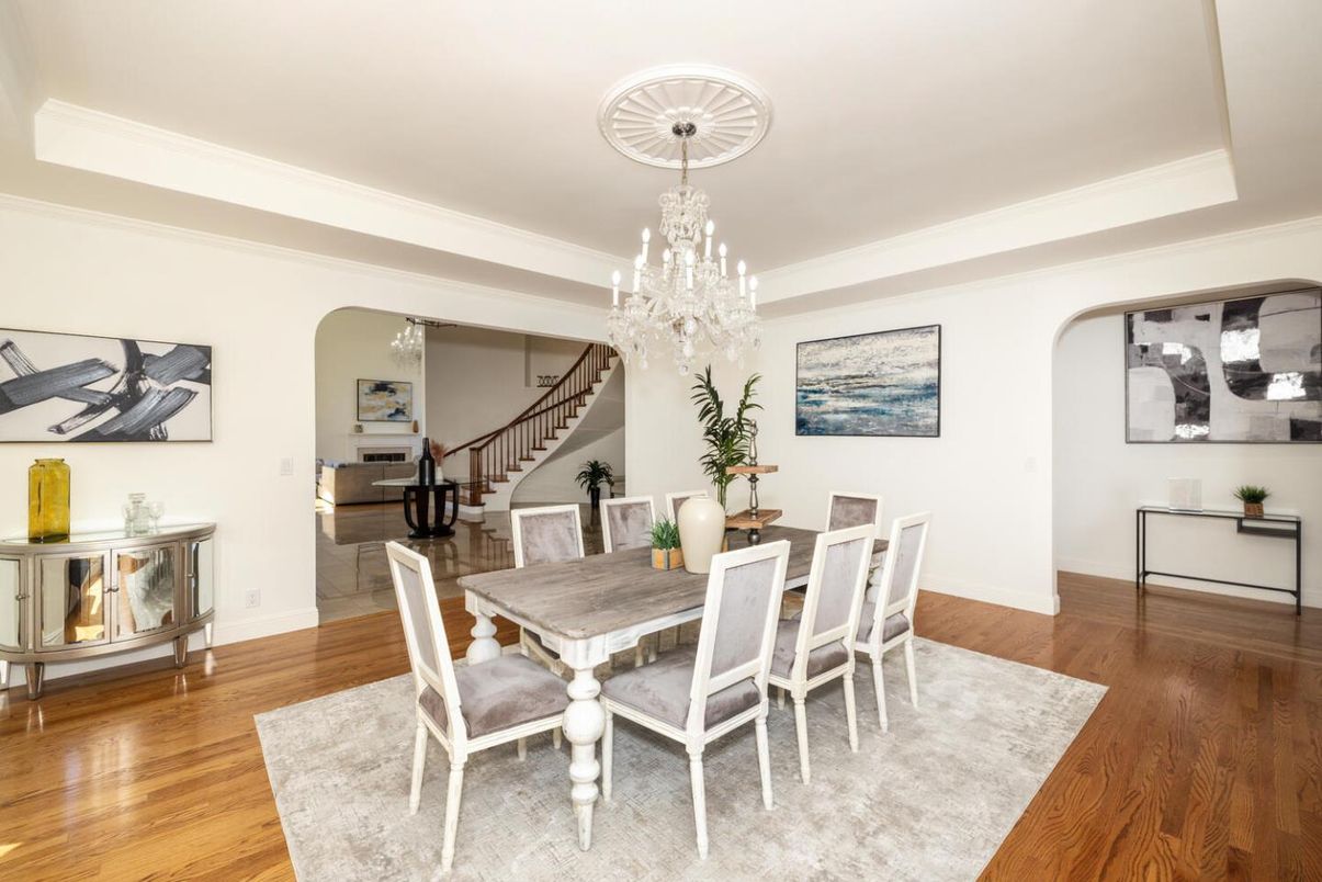 Chandelier, Dining room, Interior, Wood Texture Flooring