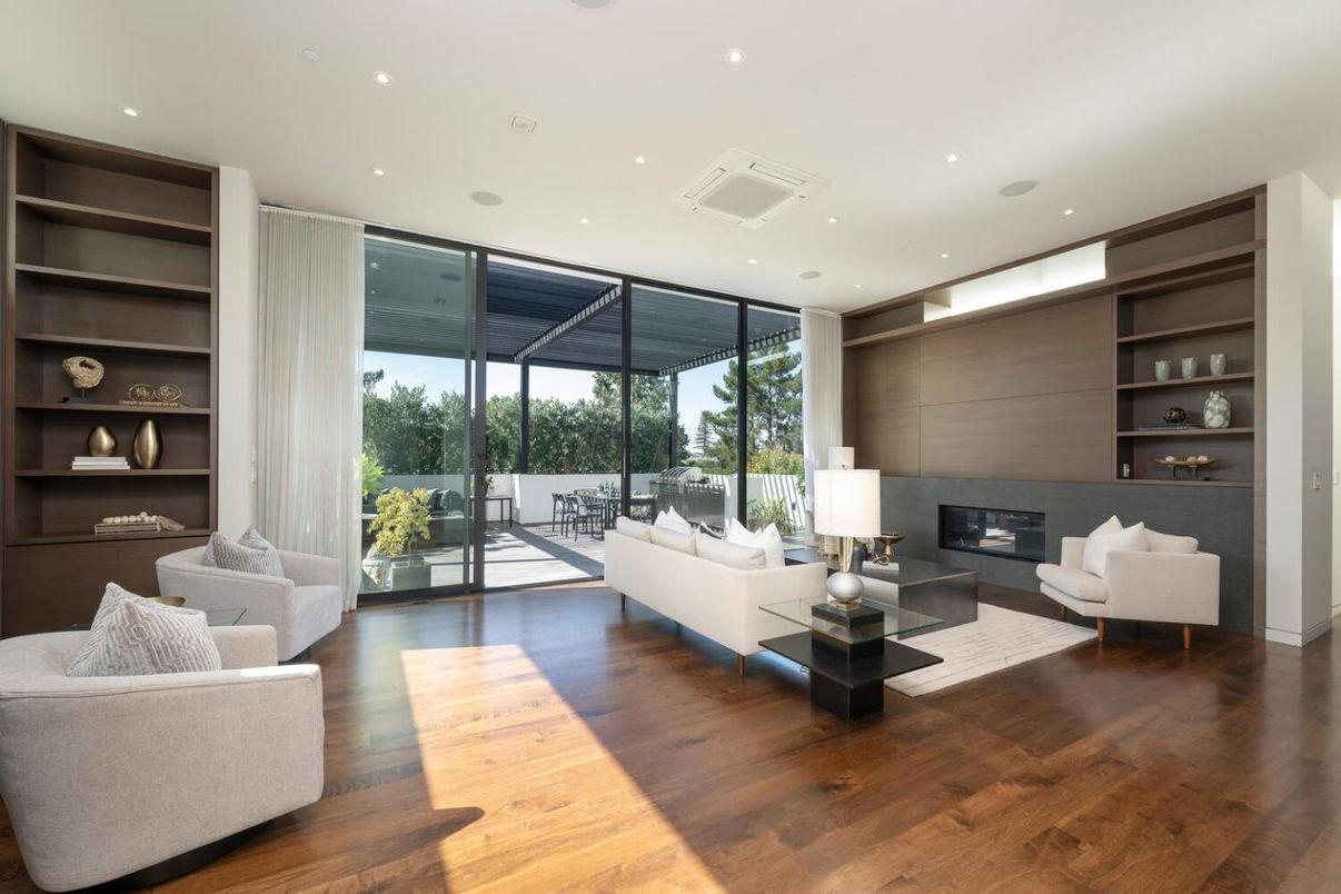Fireplace, Interior, Living room, Recessed Lighting, Wood Texture Flooring