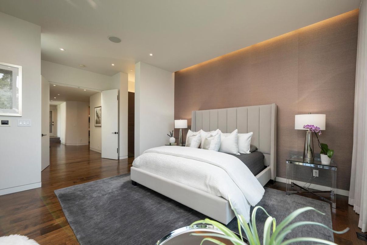 Bedroom, Interior, Recessed Lighting, Wood Texture Flooring