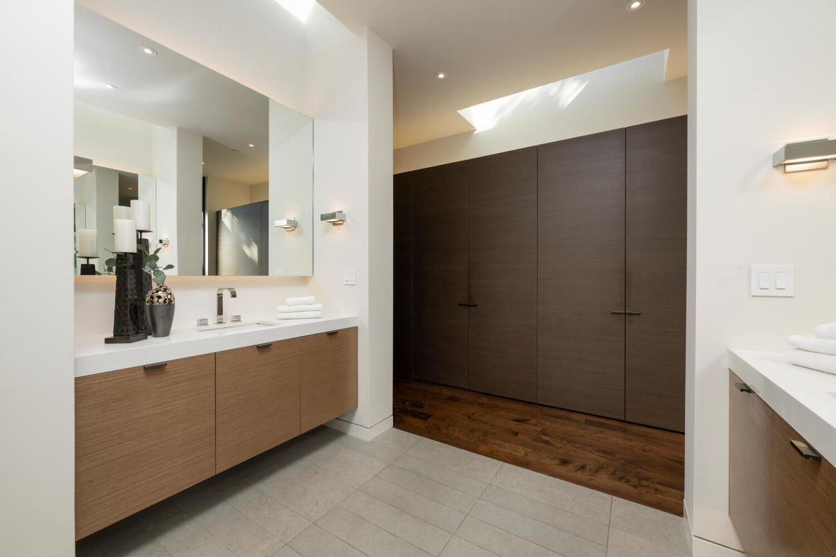 Bathroom, Dual Sink Vanities, Interior, Recessed Lighting, Wood Texture Flooring