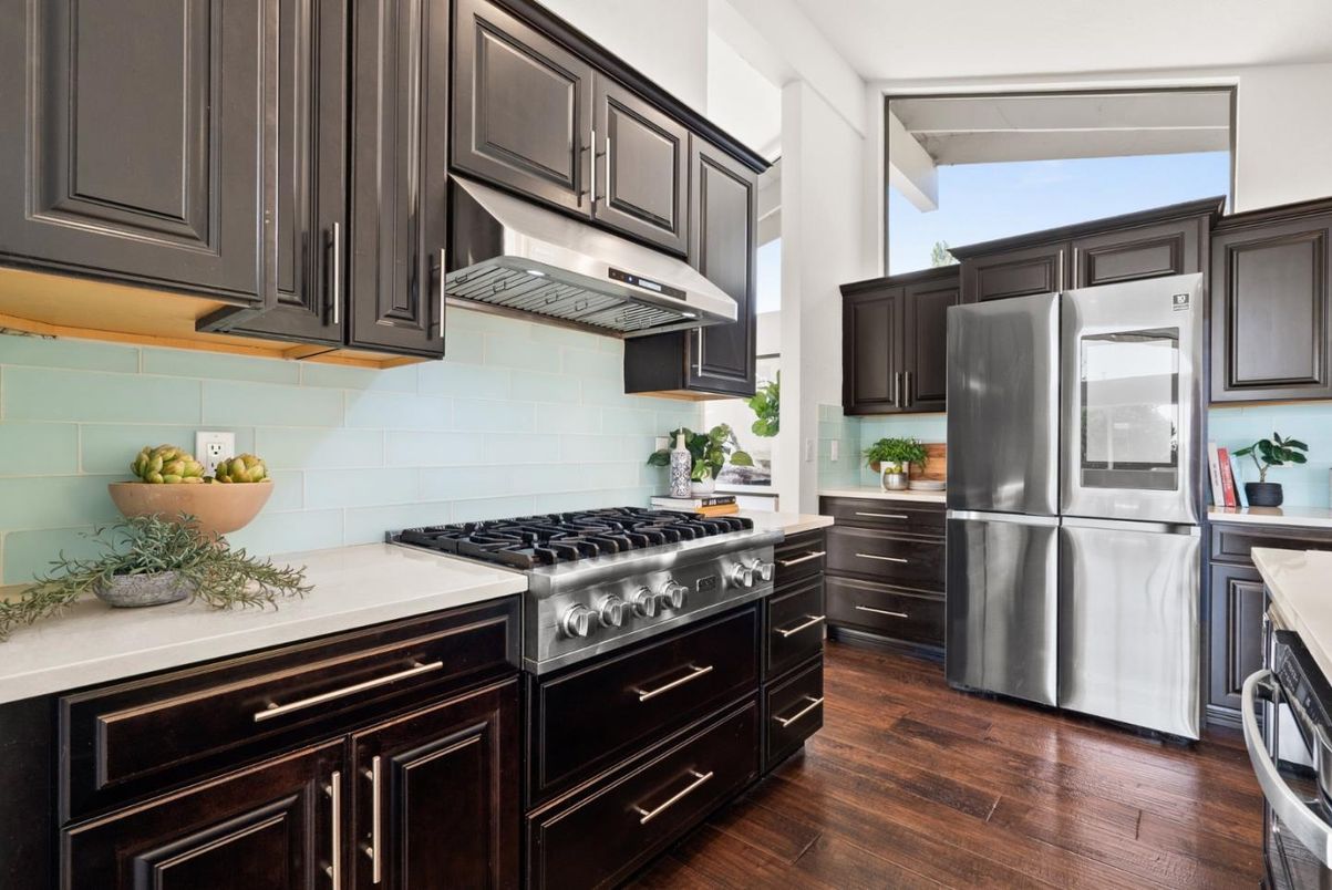 Interior, Kitchen, Stainless Steel Appliances, Wood Texture Flooring