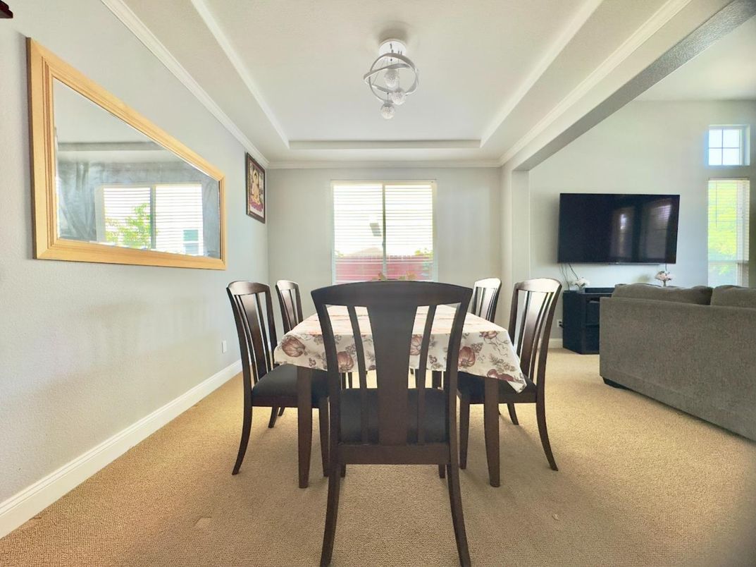 Dining room, Interior, Living room, Pendant Lights