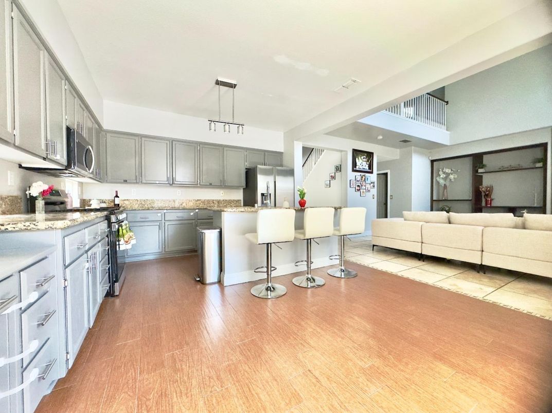 Interior, Kitchen, Pendant Lights, Recessed Lighting, Wood Texture Flooring