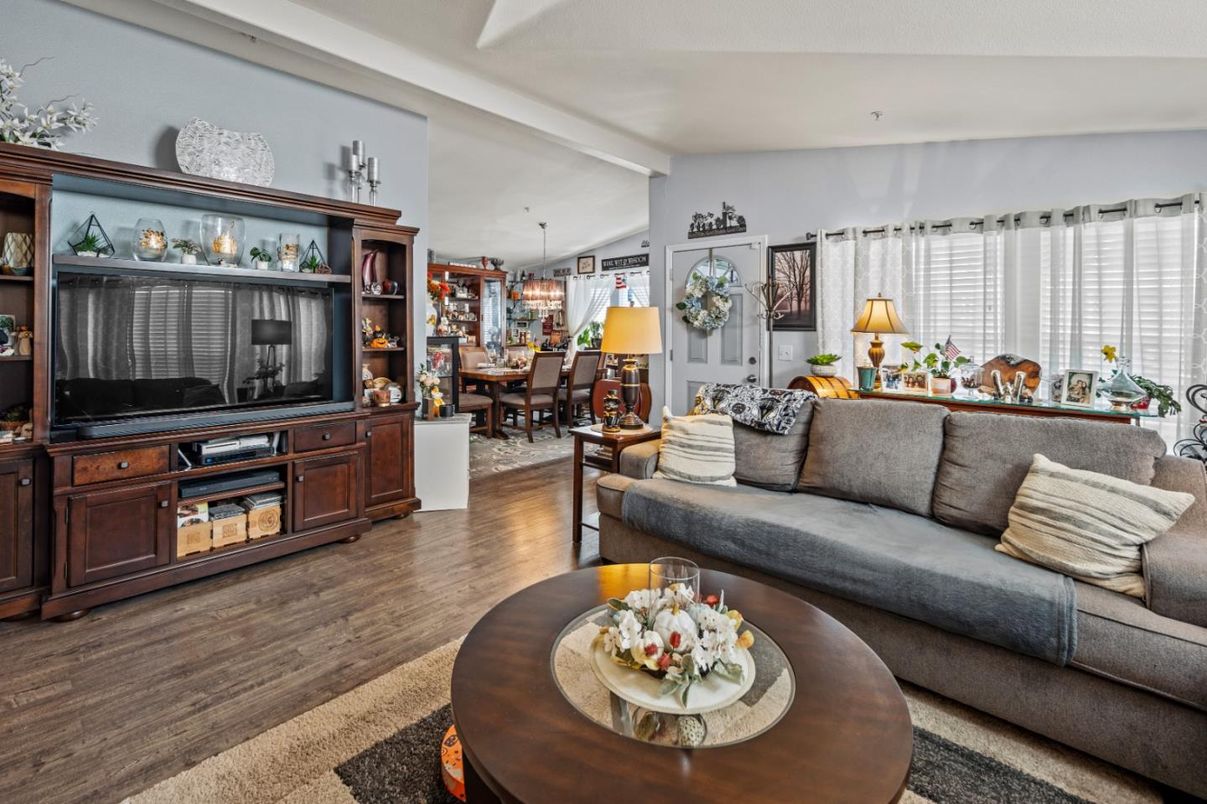 Dining room, Interior, Living room, Pendant Lights, Wood Texture Flooring