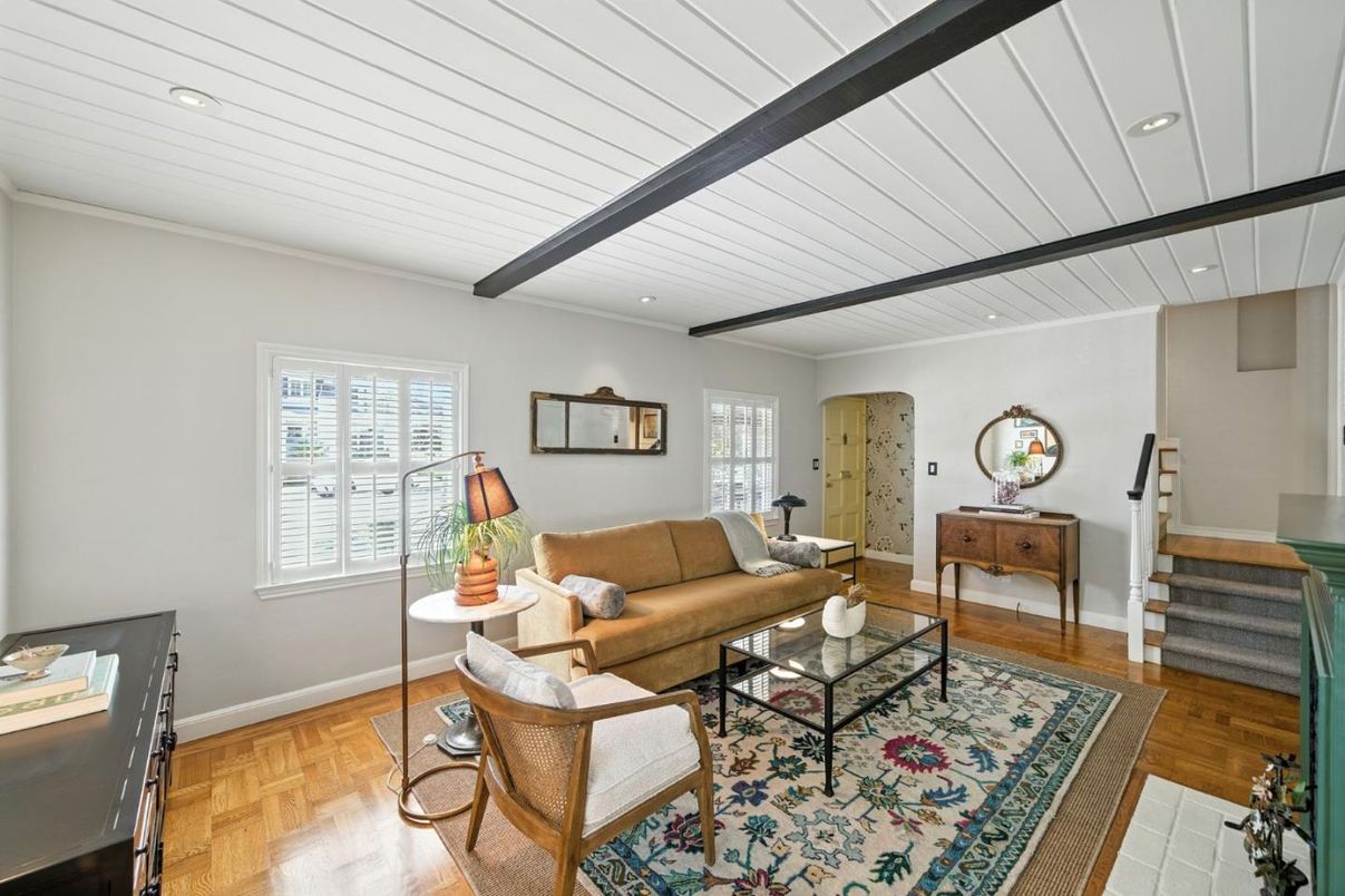 Interior, Living room, Recessed Lighting, Wooden Beams, Wood Texture Flooring
