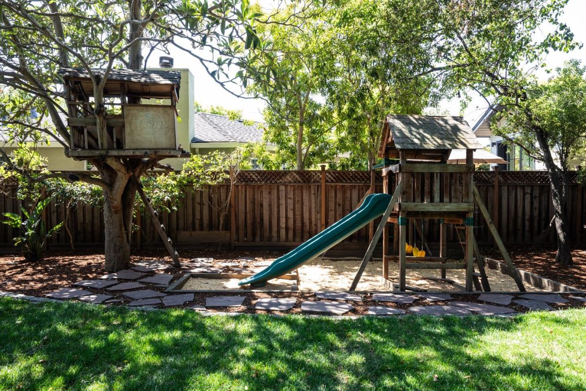 Backyard, Exterior, Playground