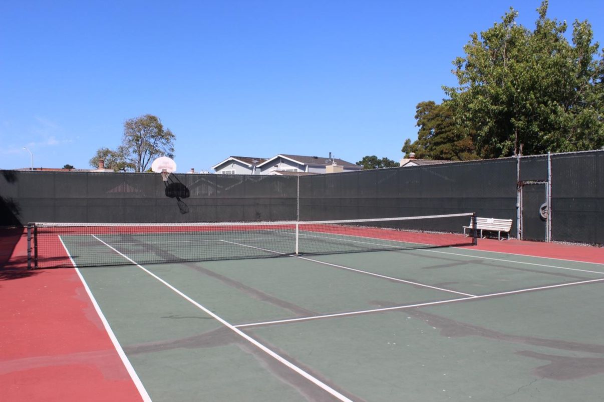 Exterior, Tennis Courts