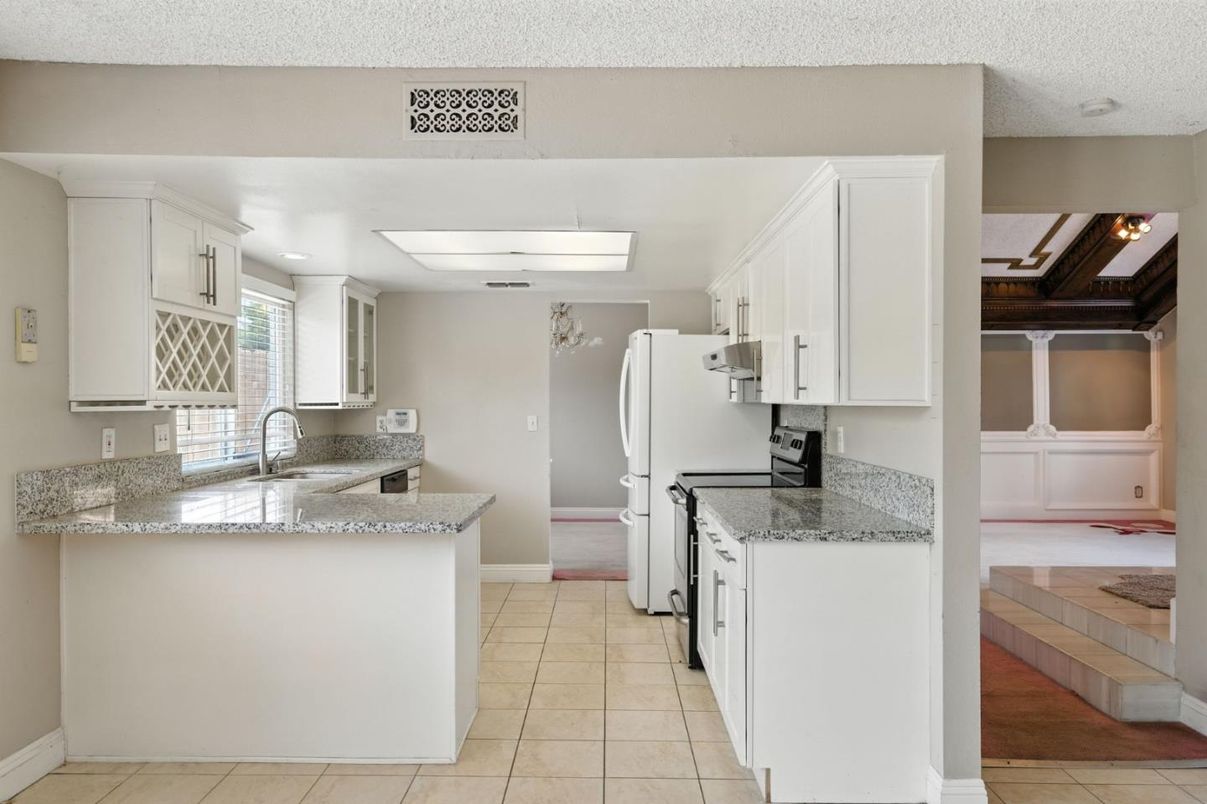 Interior, Kitchen