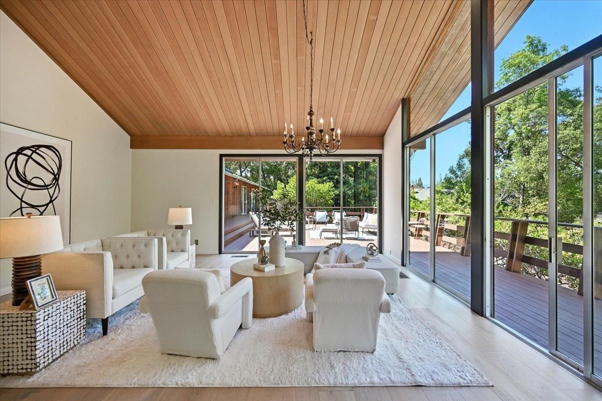 Chandelier, Interior, Living room, Pendant Lights, Sun Room, Wooden Ceilings, Wood Texture Flooring