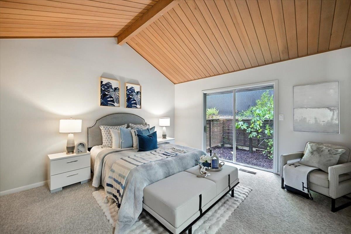 Bedroom, Interior, Wooden Beams, Wooden Ceilings