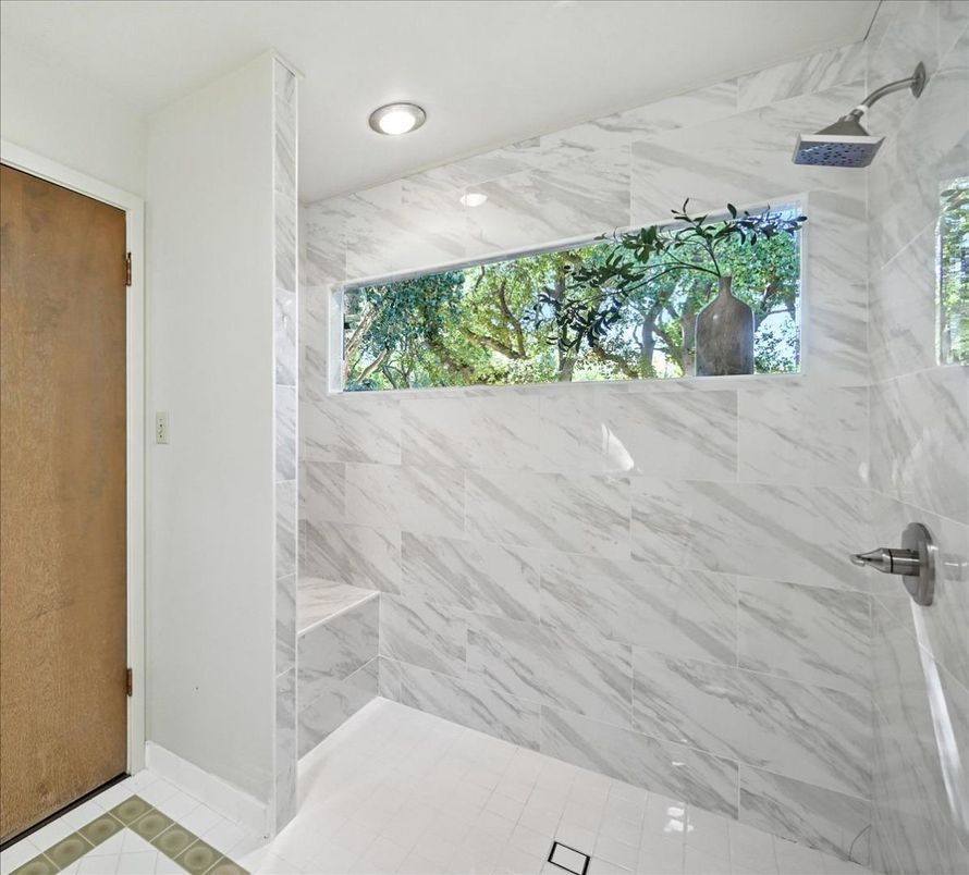 Bathroom, Interior, Marble Walls, Recessed Lighting