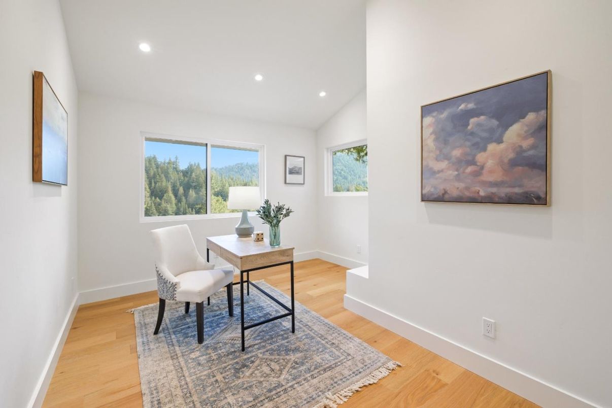 Home Office, Interior, Recessed Lighting, Wood Texture Flooring