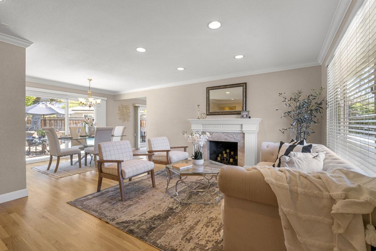Chandelier, Dining room, Fireplace, Interior, Living room, Recessed Lighting, Wood Texture Flooring