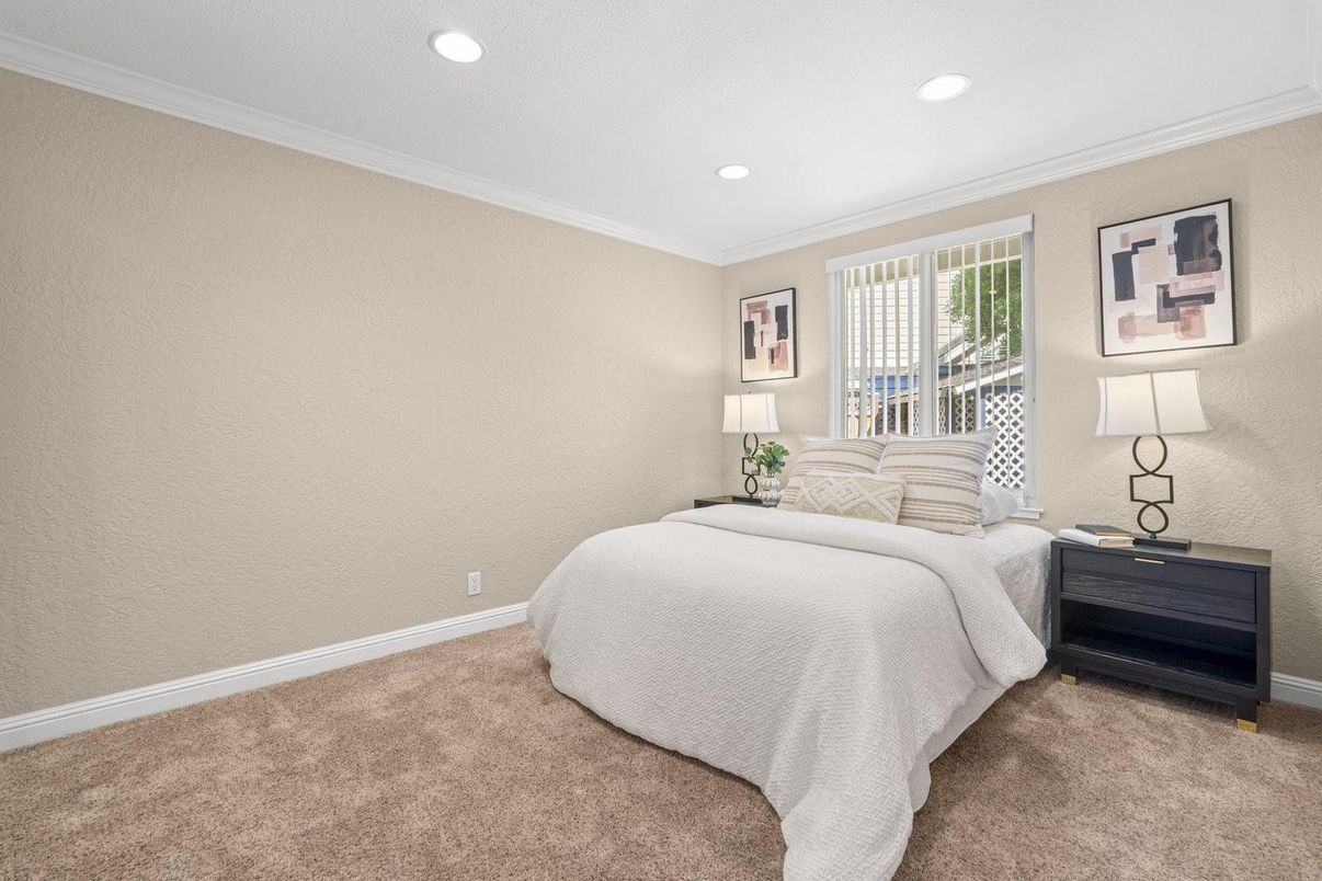 Bedroom, Interior, Recessed Lighting