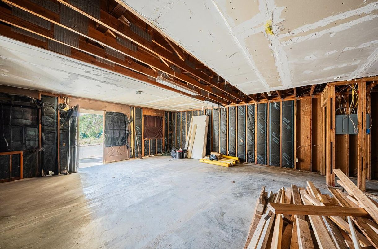 Interior, Wooden Beams