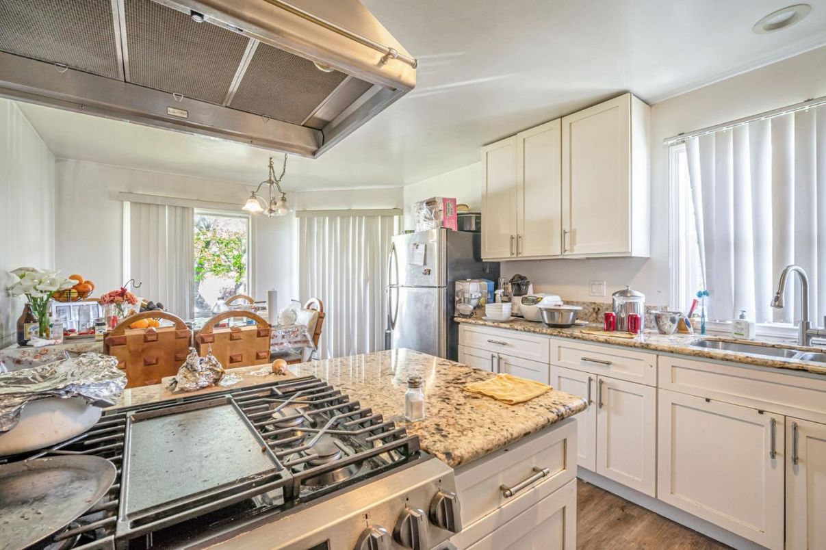 Interior, Kitchen, Pendant Lights, Wood Texture Flooring