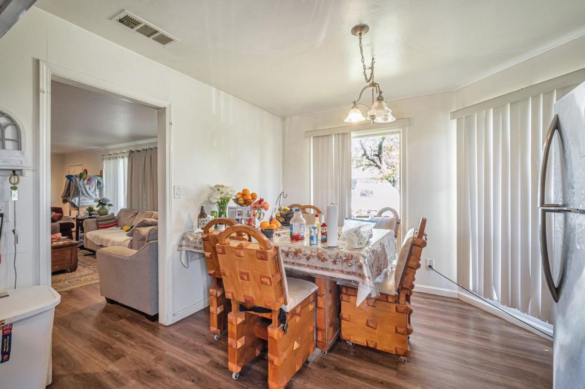 Dining room, Interior, Living room, Pendant Lights, Wood Texture Flooring