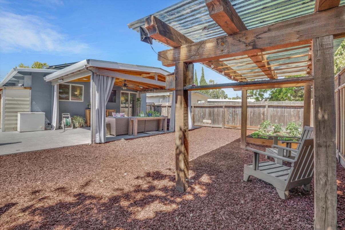 Backyard, Exterior, Hot Tub