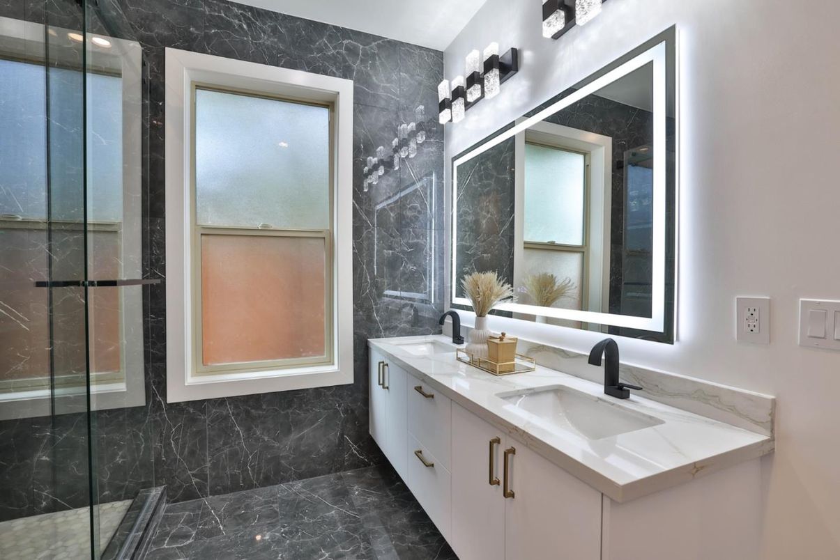 Bathroom, Dual Sink Vanities, Glass Shower, Interior