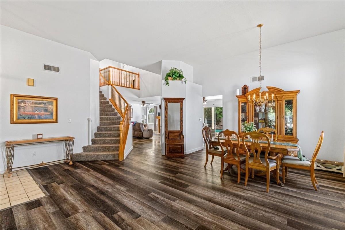 Chandelier, Dining room, Interior, Wood Texture Flooring