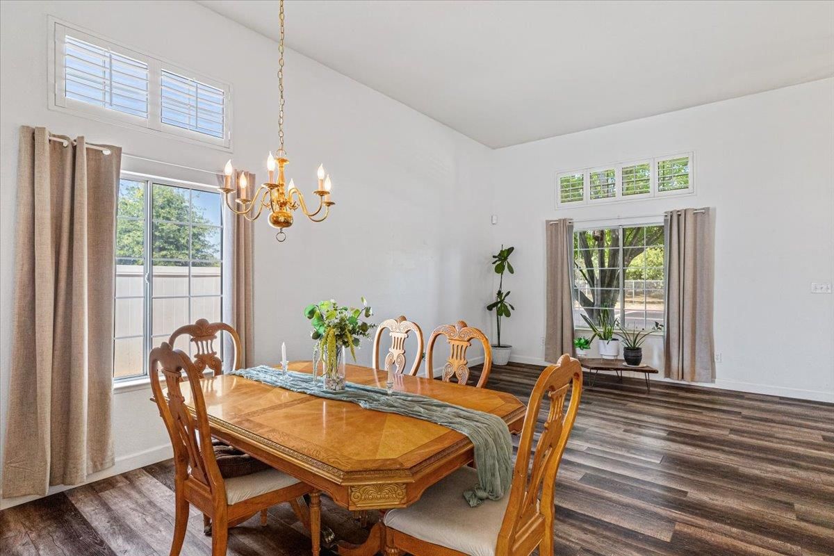 Chandelier, Dining room, Interior, Wood Texture Flooring