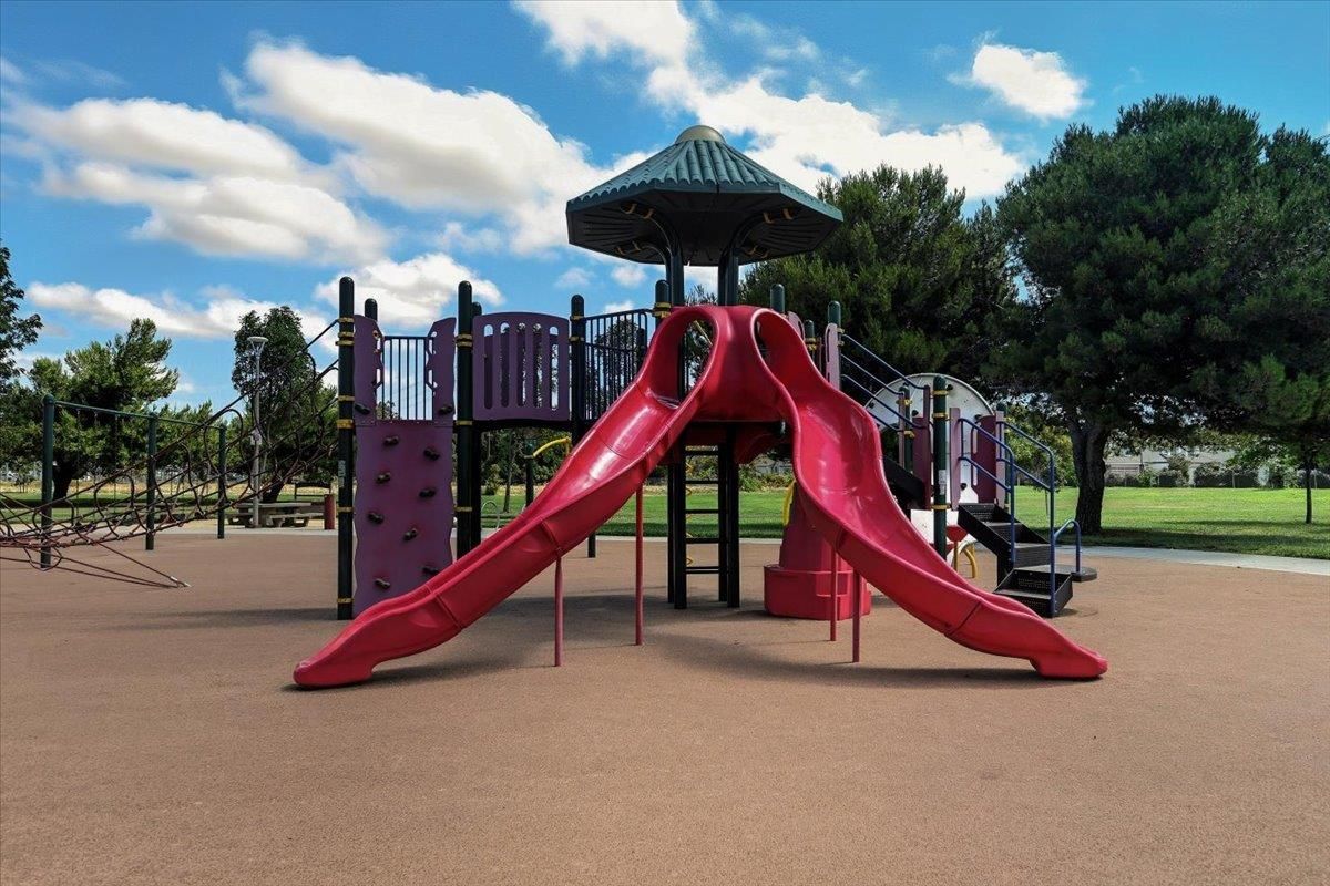 Backyard, Exterior, Playground