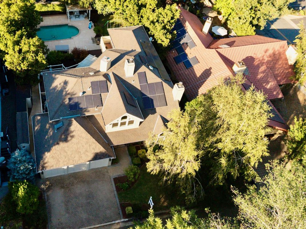 Exterior, Drone