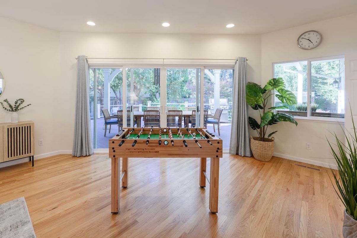 Game Room, Interior, Recessed Lighting, Wood Texture Flooring
