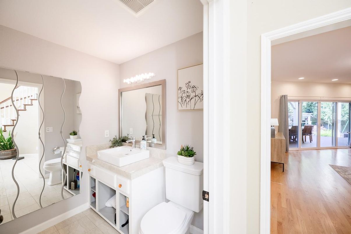 Bathroom, Interior, Recessed Lighting, Wood Texture Flooring