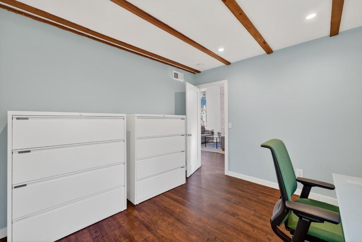 Interior, Recessed Lighting, Wooden Beams, Wood Texture Flooring