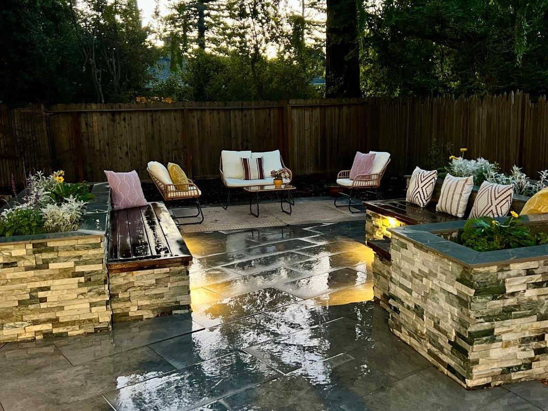 Exterior, Outdoor Kitchen