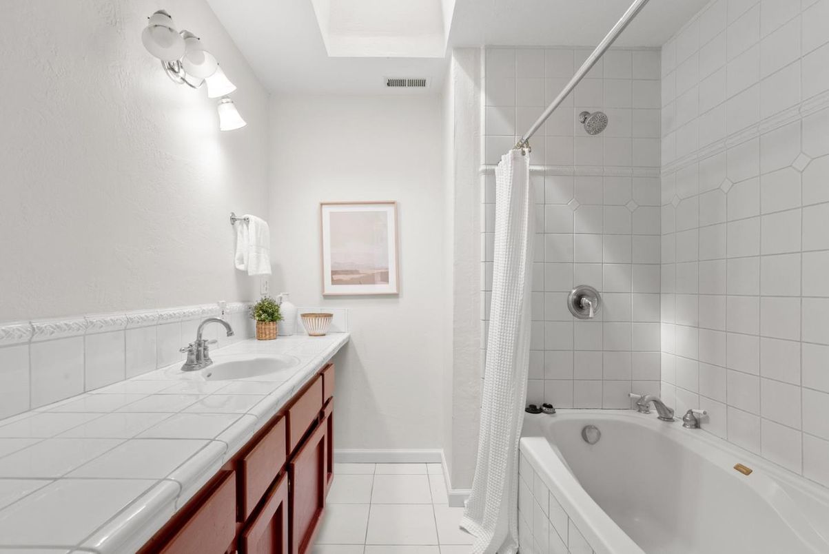 Bathroom, Interior, Tile Countertops