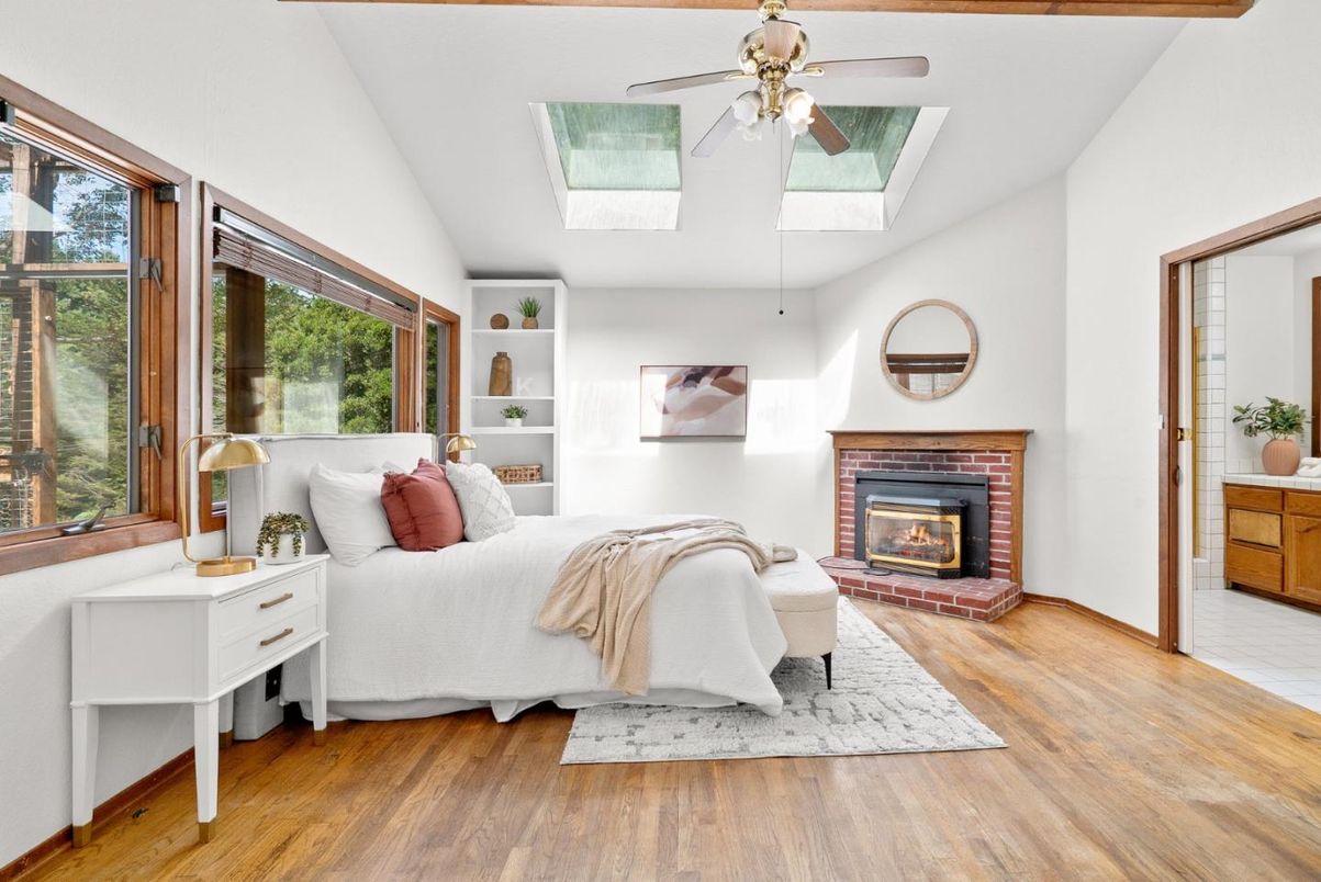 Bedroom, Fireplace, Interior, Wood Texture Flooring