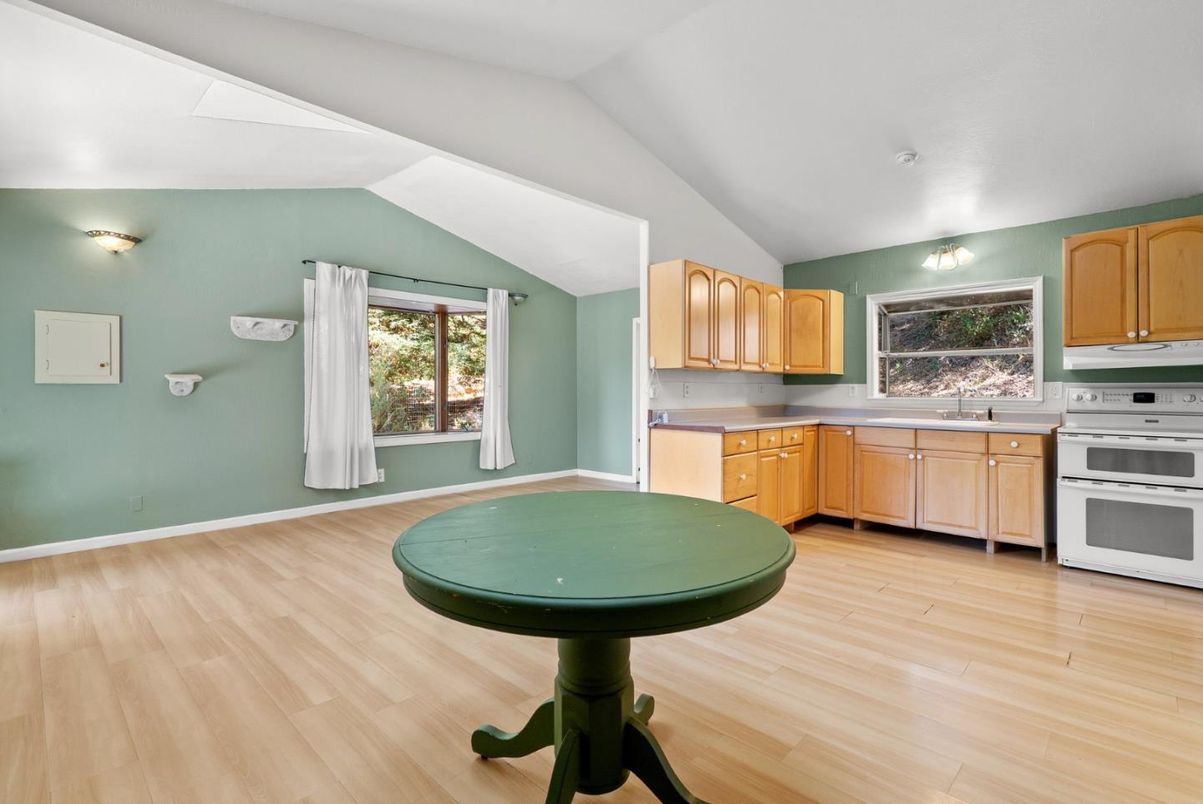 Interior, Kitchen, Wood Texture Flooring