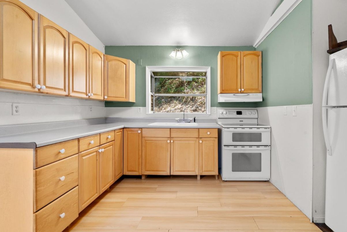 Interior, Kitchen, Wood Texture Flooring
