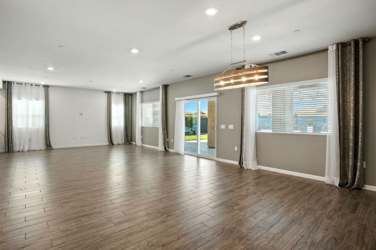 Empty room, Interior, Pendant Lights, Recessed Lighting, Wood Texture Flooring