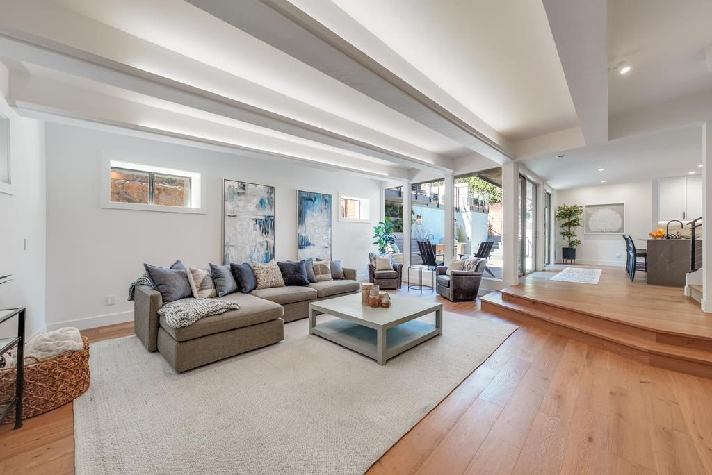 Interior, Living room, Recessed Lighting, Wood Texture Flooring