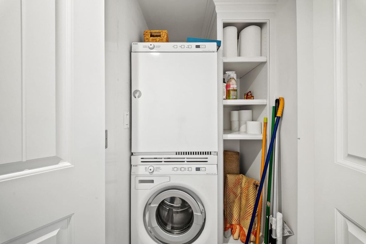 Interior, Utility Closets, Washer