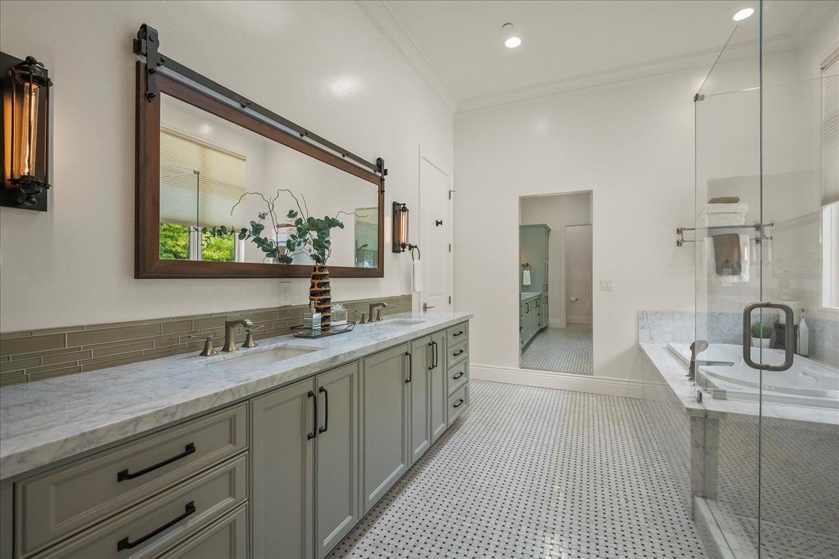Bathroom, Dual Sink Vanities, Glass Shower, Interior, Recessed Lighting