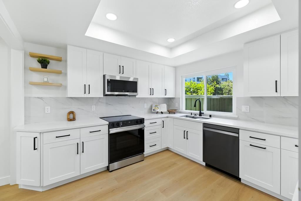 Interior, Kitchen, Marble Walls, Recessed Lighting, Wood Texture Flooring