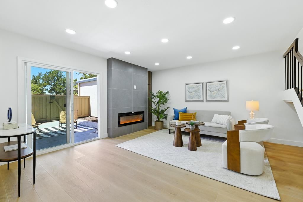 Fireplace, Interior, Living room, Recessed Lighting, Wood Texture Flooring