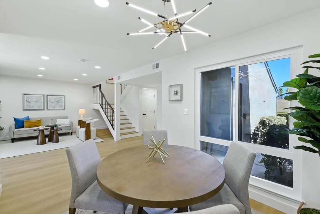 Dining room, Interior, Living room, Pendant Lights, Recessed Lighting, Wood Texture Flooring