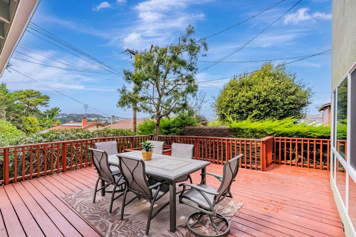 Exterior, Wood Texture Flooring