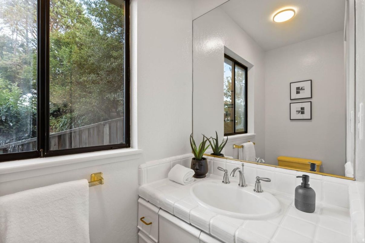Bathroom, Interior, Recessed Lighting, Tile Countertops