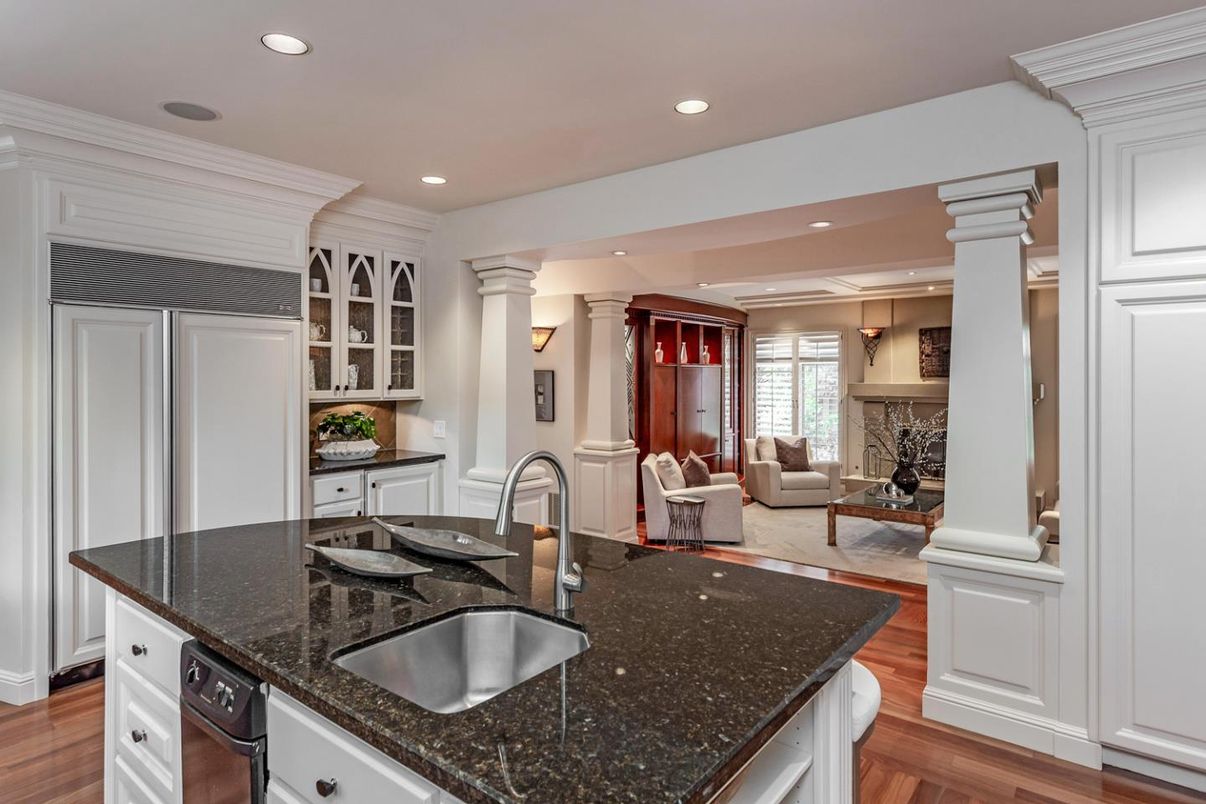 Fireplace, Interior, Kitchen, Living room, Pendant Lights, Recessed Lighting, Wood Texture Flooring