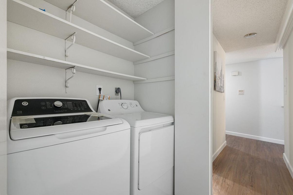 Interior, Recessed Lighting, Utility Closets, Washer, Wood Texture Flooring