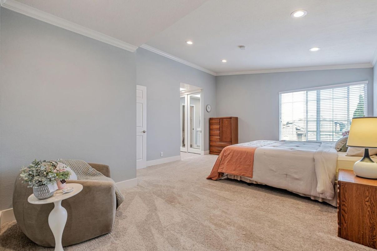 Bedroom, Interior, Recessed Lighting