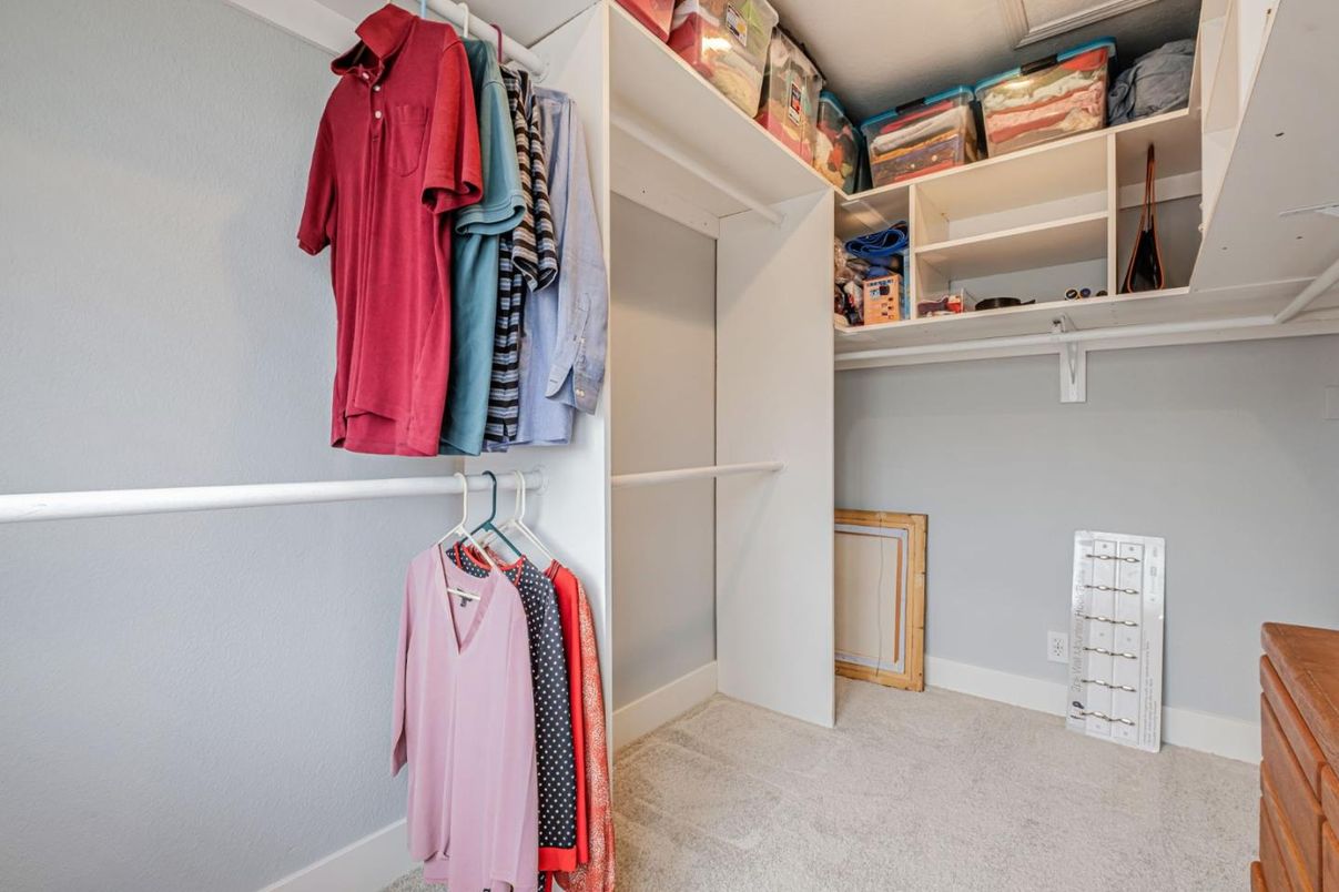 Interior, Walk-in Closets
